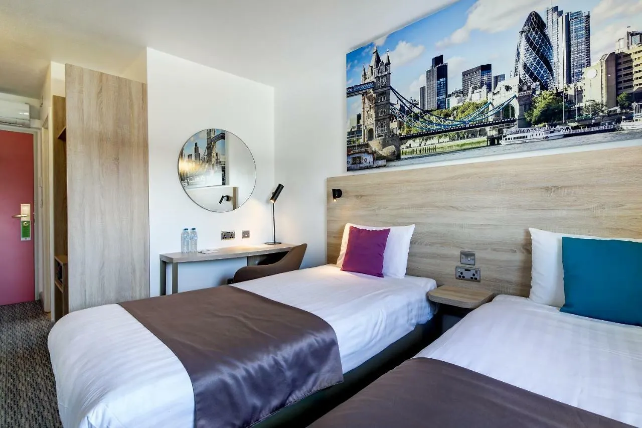 Hotel Ibis Styles London Excel 3*,  Velká Británie